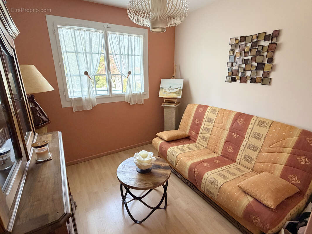 Maison spacieuse avec piscine - photo 8