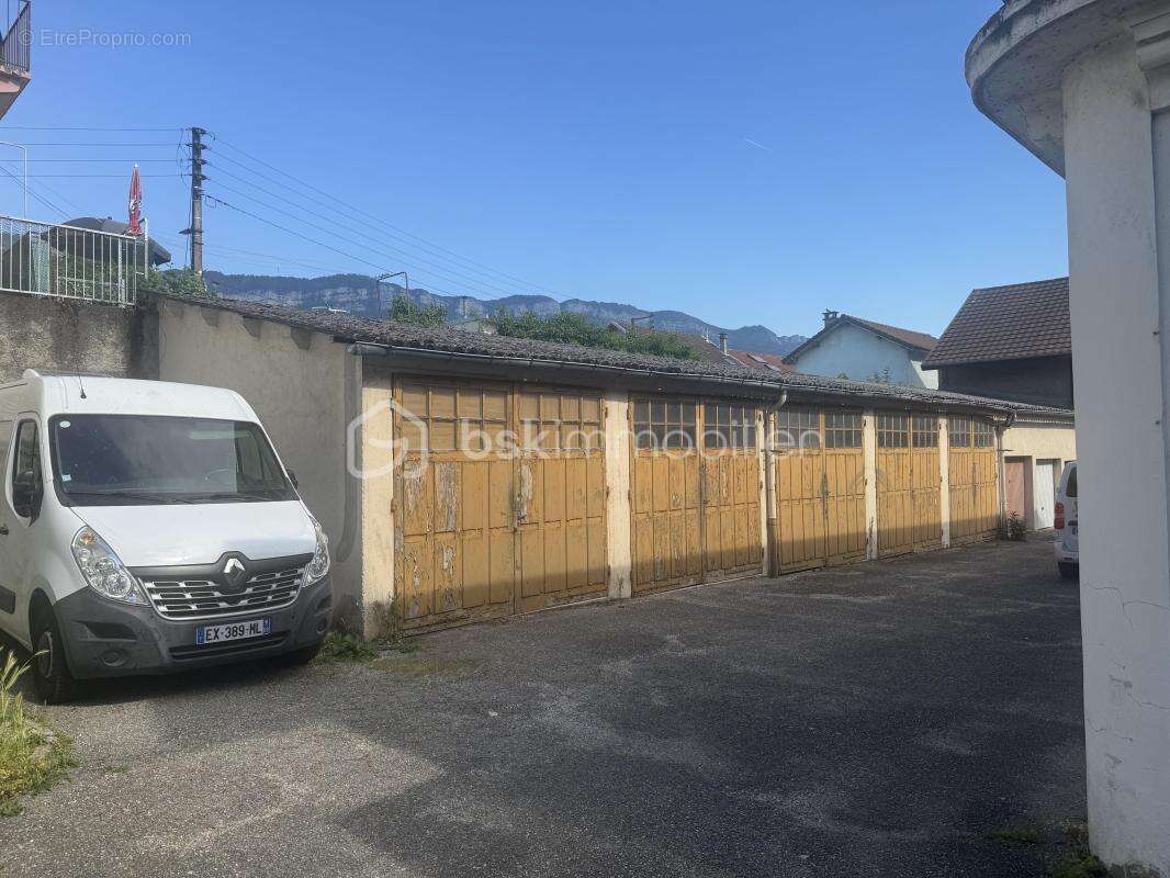 Appartement à AIX-LES-BAINS