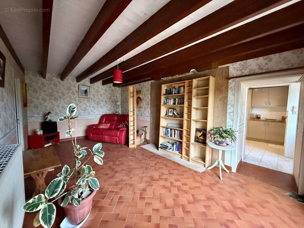 Maison à CAUNAY