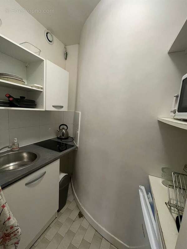 Appartement à PARIS-10E