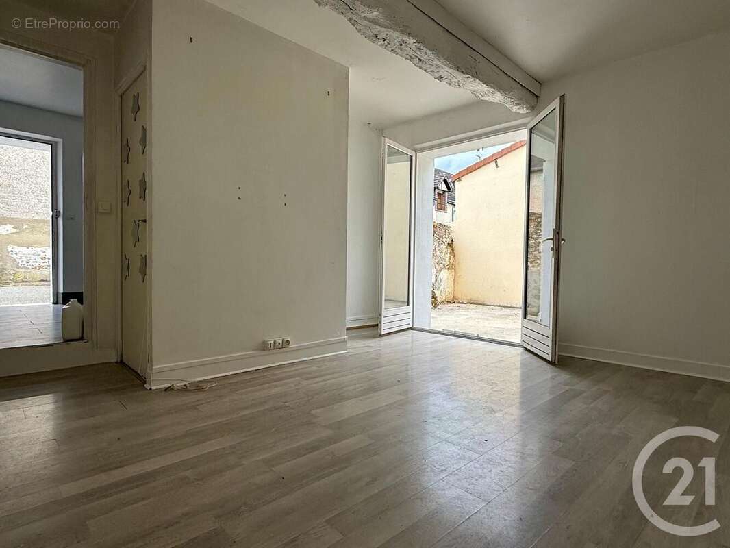 Maison à VERNOUILLET