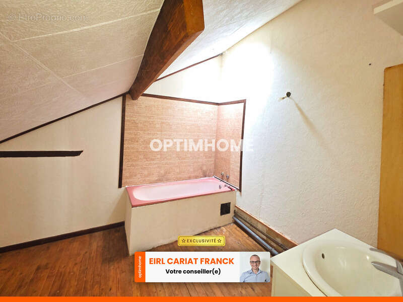 Maison à LE GRAND-BOURG