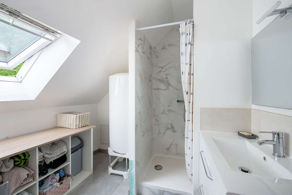 Appartement à SERAINCOURT