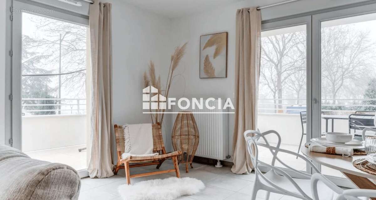Appartement à FLEURIEUX-SUR-L'ARBRESLE