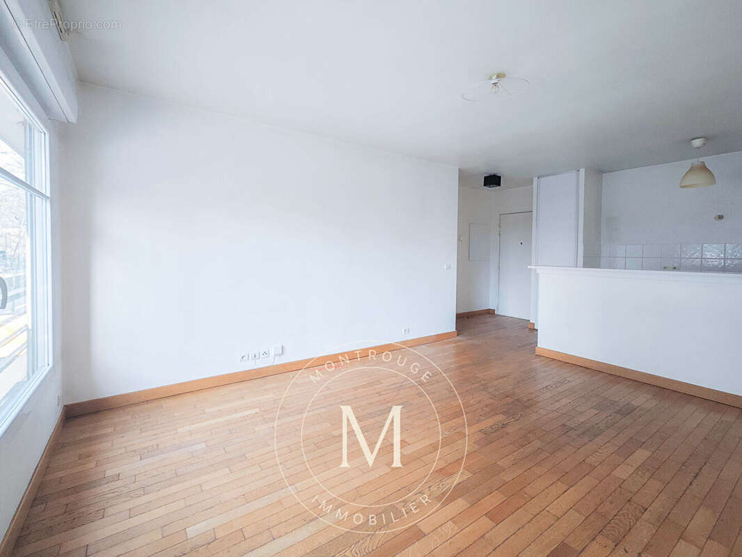 Appartement à MONTROUGE