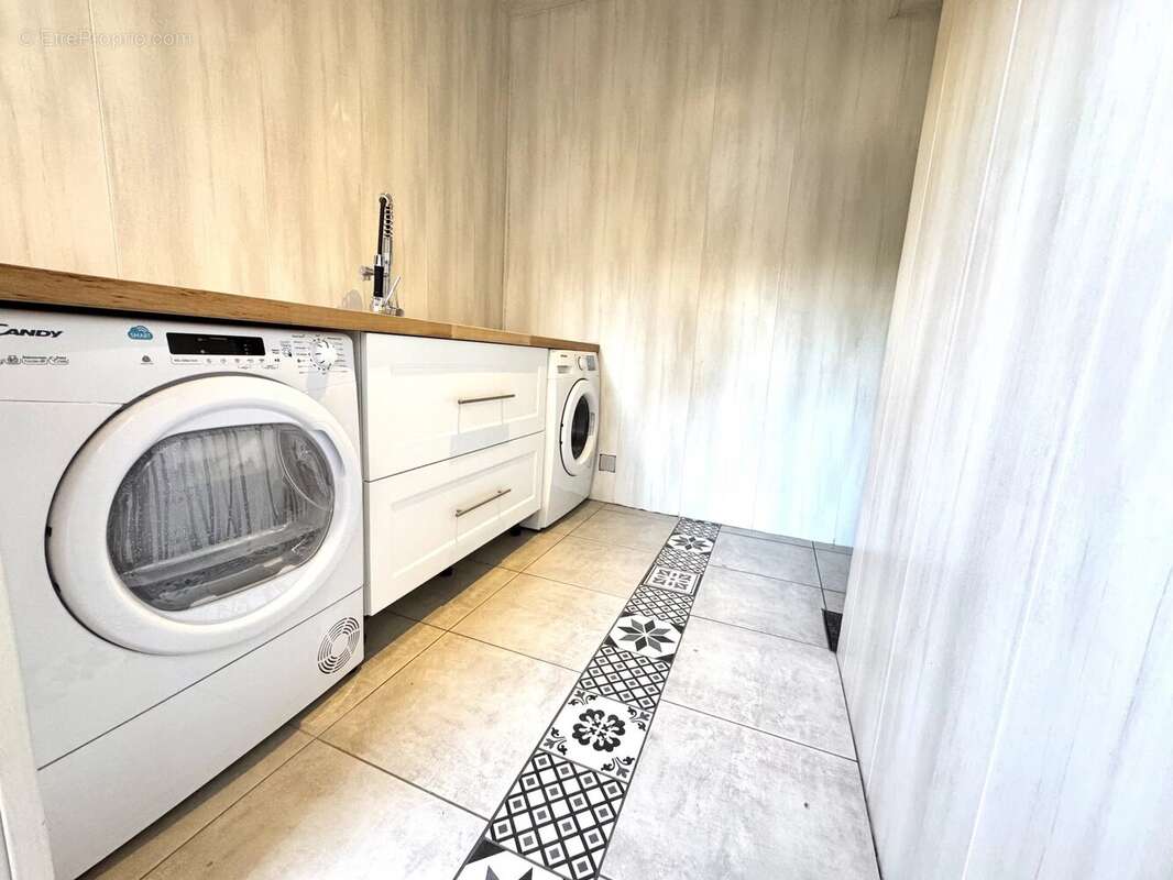 Maison à CARCASSONNE