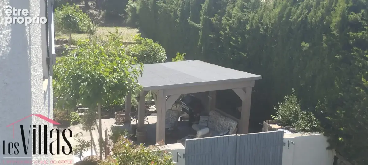Maison de charme avec jardin luxuriant, piscine et grand garage - 155 m2 utiles - photo 17