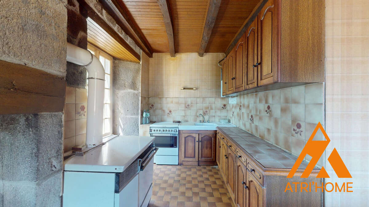 Maison 107 m² à Raulhac  - photo 8