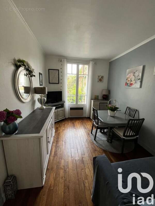 Photo 2 - Appartement à CHOISY-LE-ROI