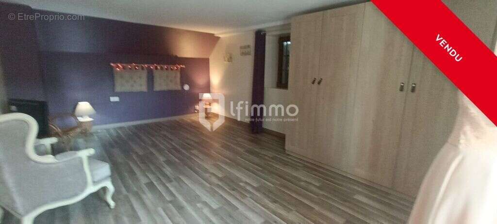 Maison à BOUCHY-SAINT-GENEST