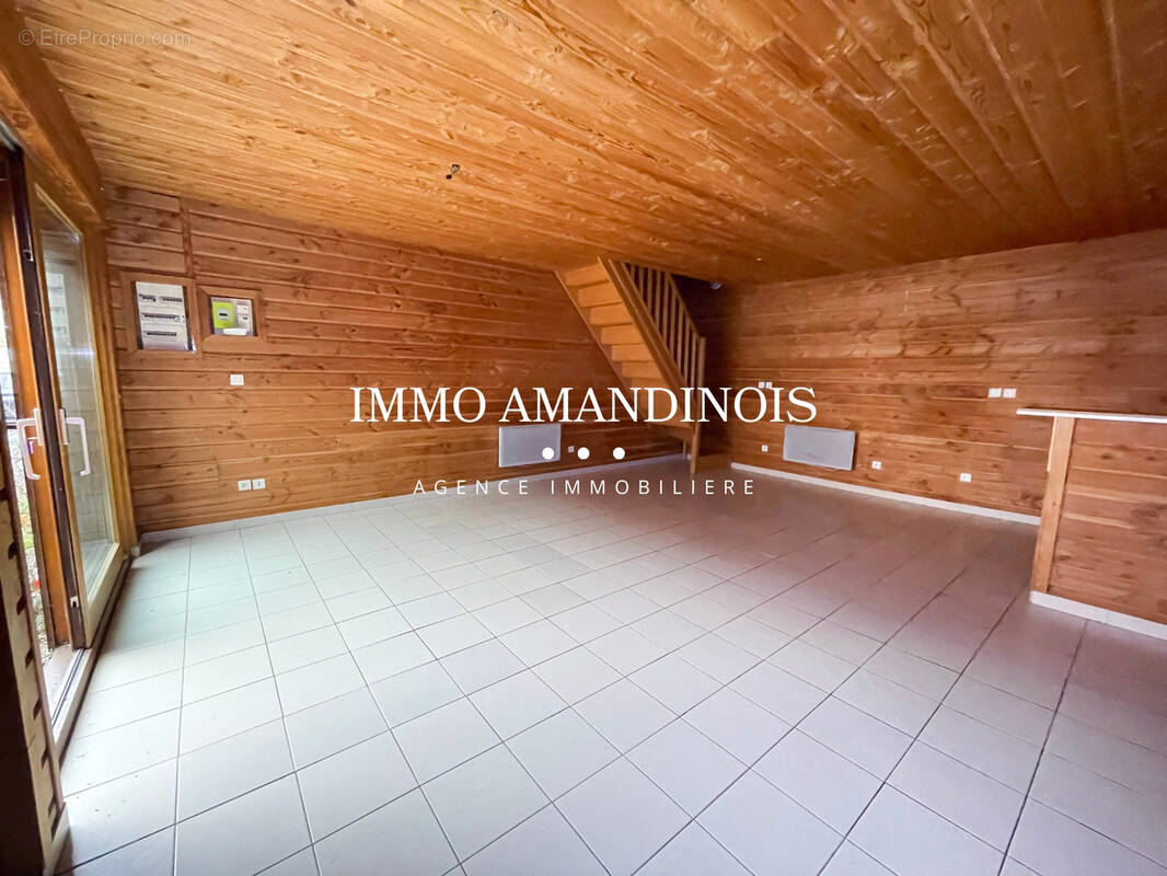 Maison à SAINT-AMAND-LES-EAUX