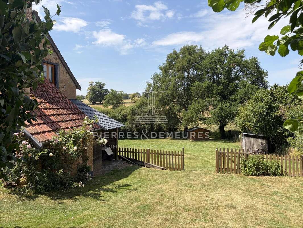 Maison à CULAN