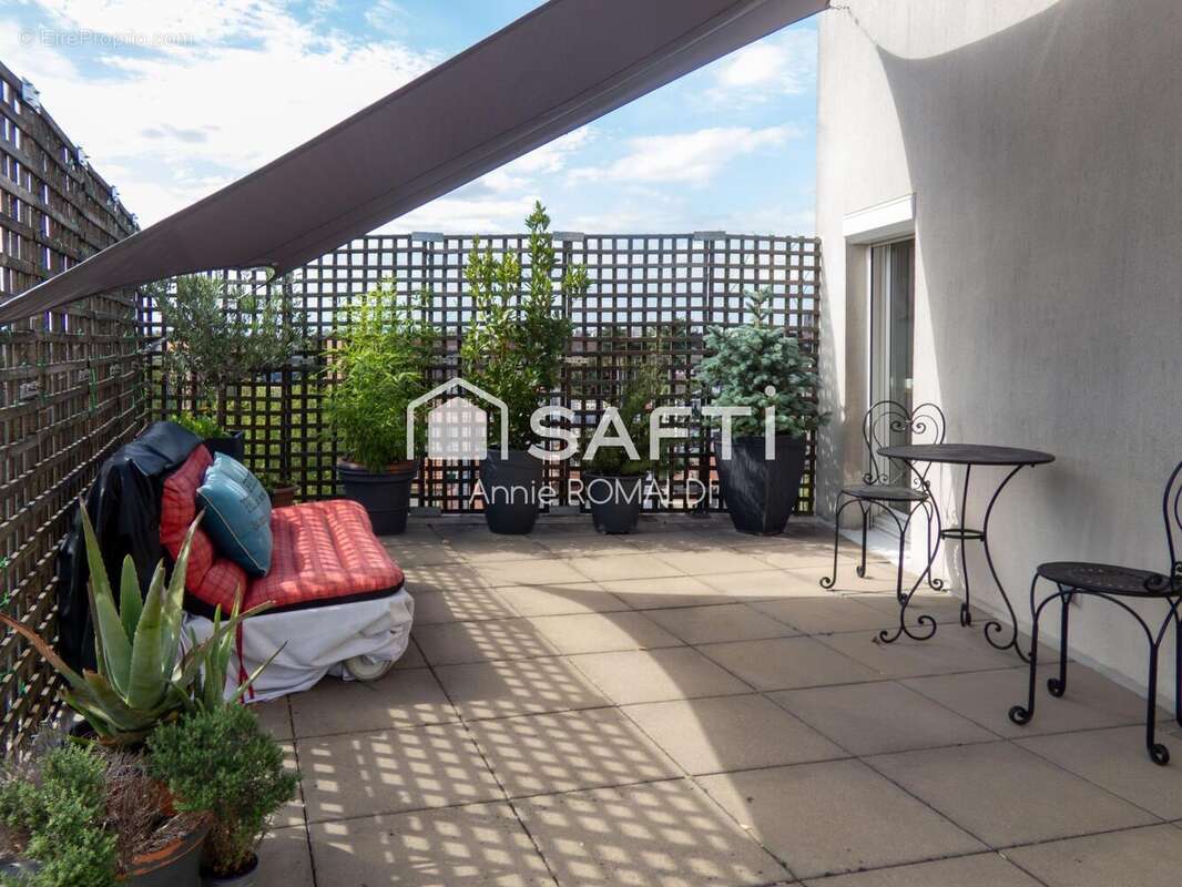 Photo 3 - Appartement à LA COURNEUVE