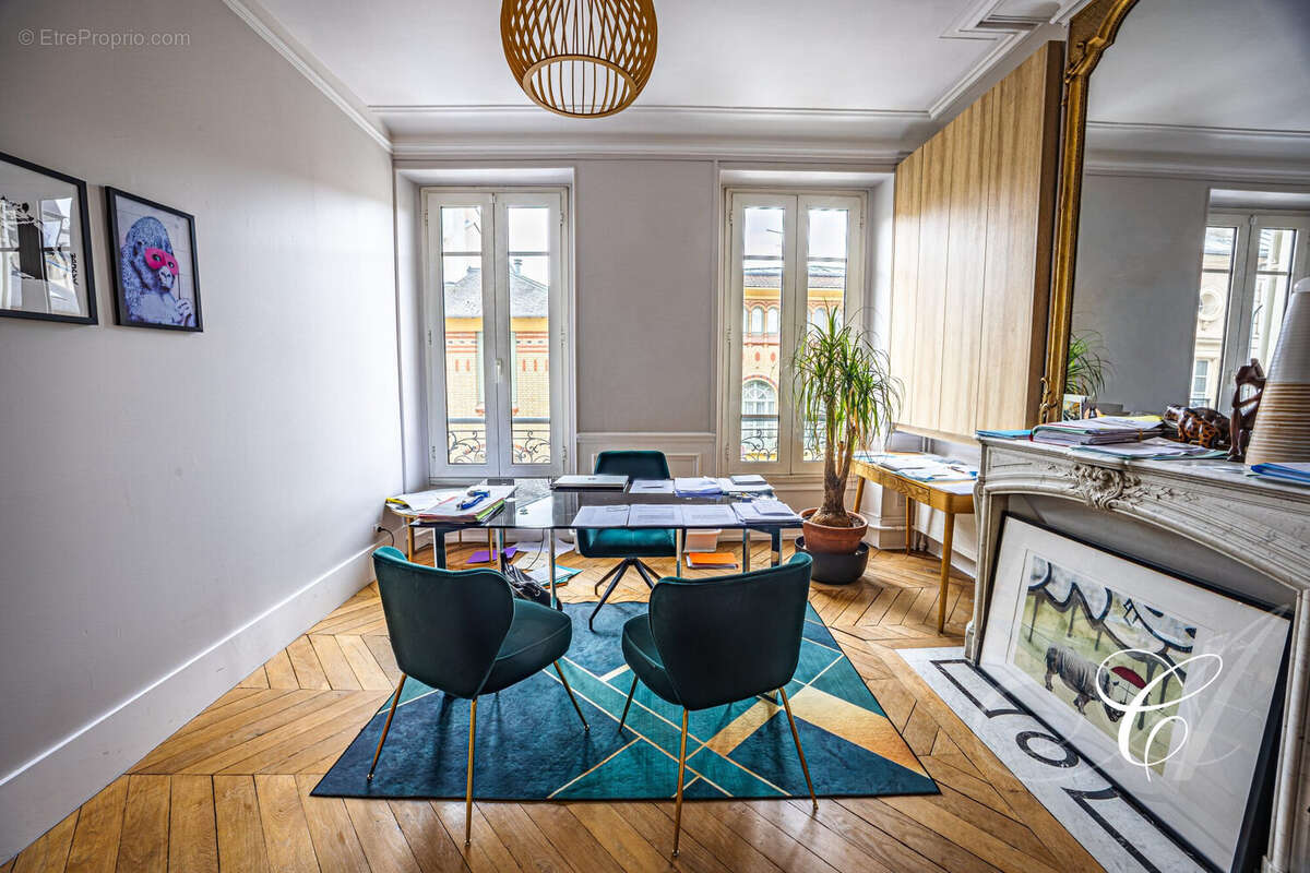 Appartement à VERSAILLES