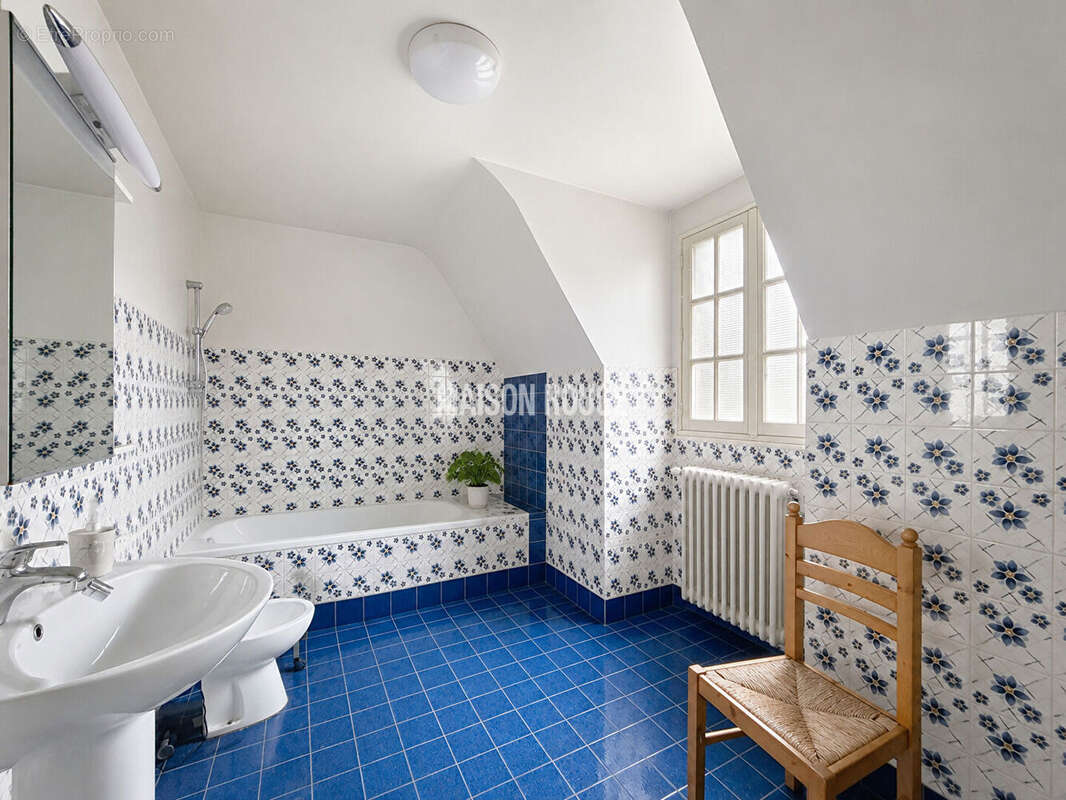 Maison à EPINIAC