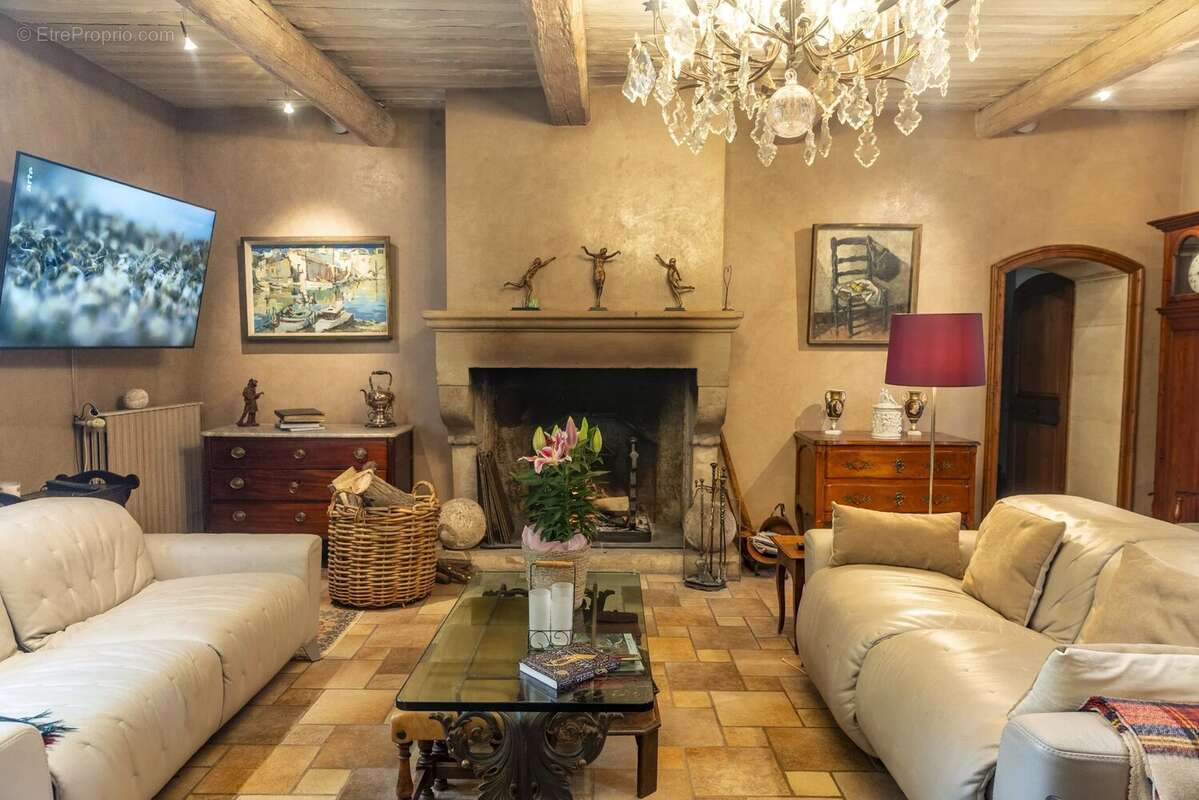 Maison à EYGALIERES