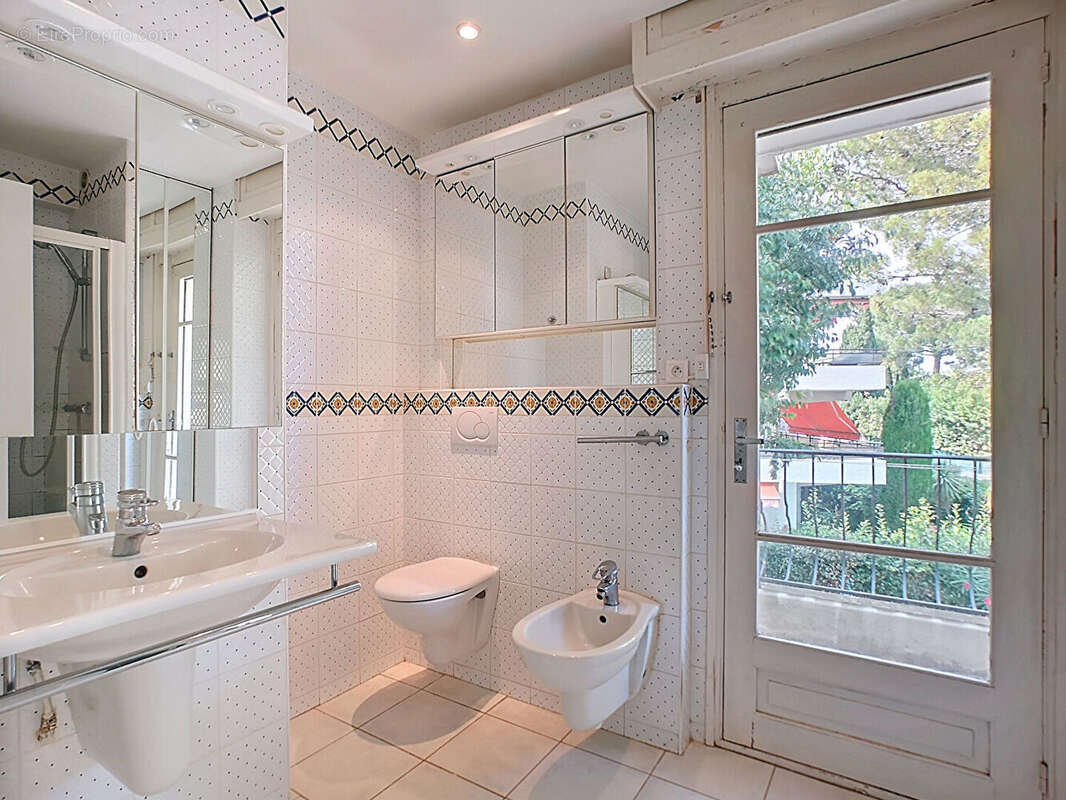 Appartement à ANTIBES