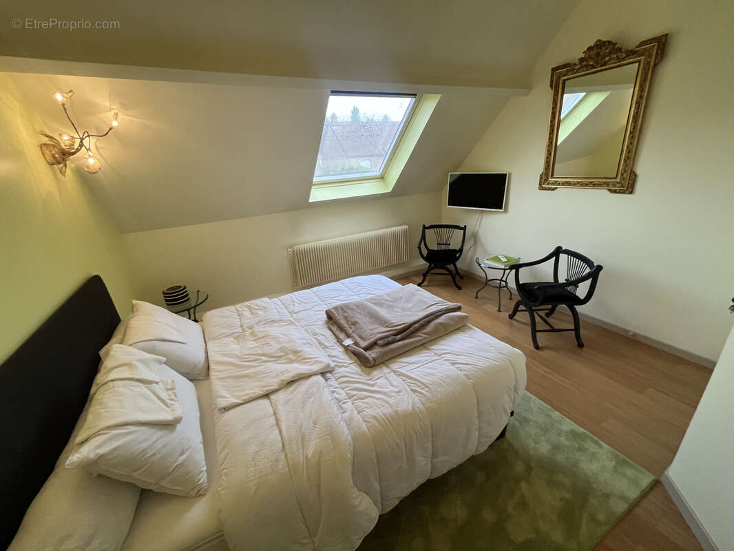 Proche ARRAS - Propriété de 392m2 habitables entièrement rénovée - photo 11