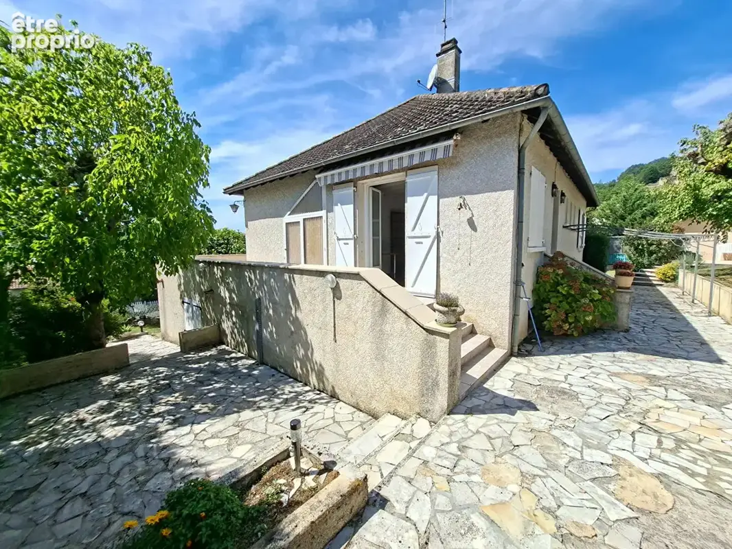 Villa avec piscine à 2 minutes des commodités - photo 29