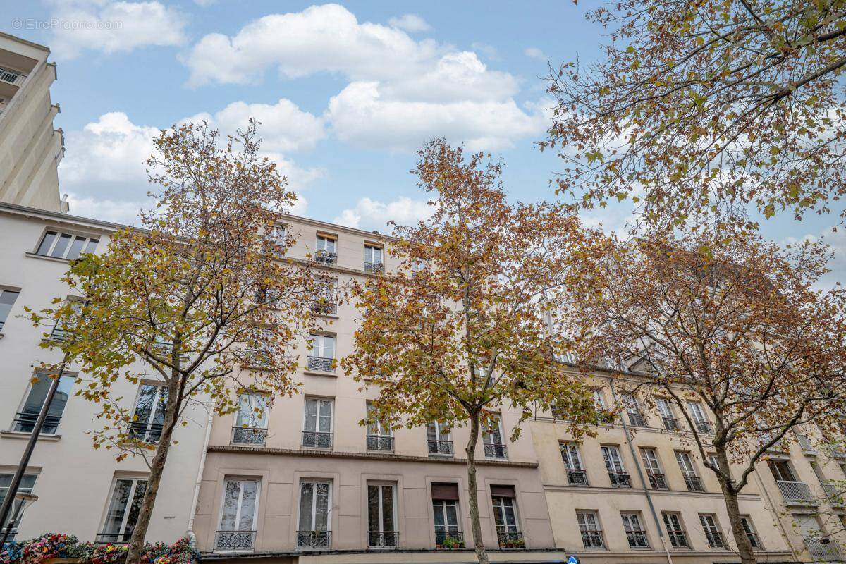 Appartement à PARIS-11E