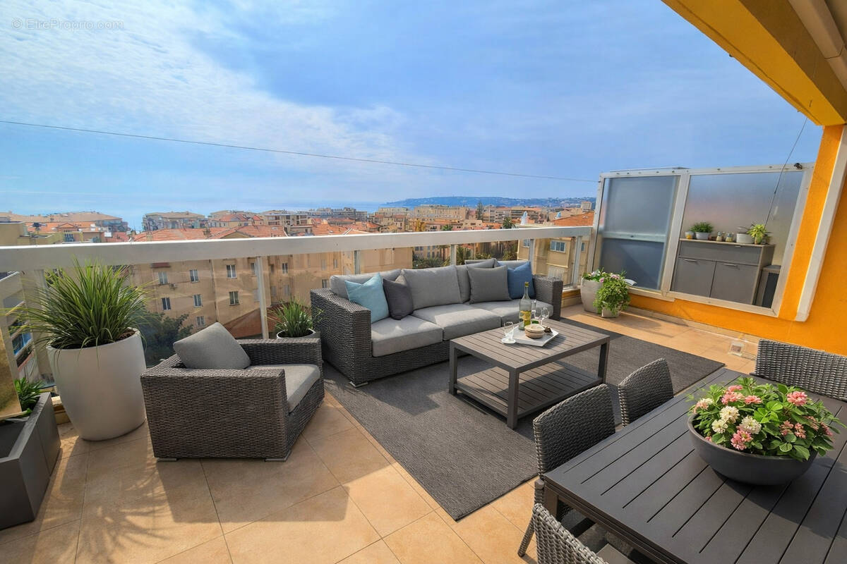 Appartement à MENTON