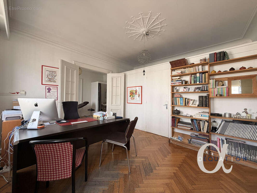 Commerce 59 m² à Strasbourg  - photo 2