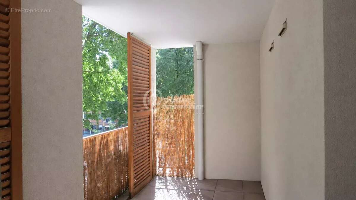 Appartement à MARSEILLE-5E