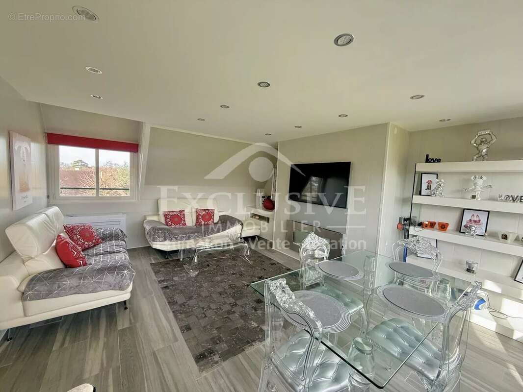 Appartement à TOURGEVILLE