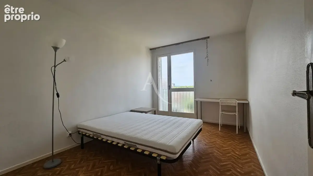 Toulouse Bonnefoy,  T4  70 m2 - photo 9
