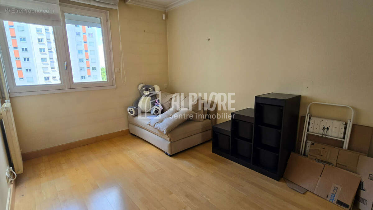 Appartement à REZE