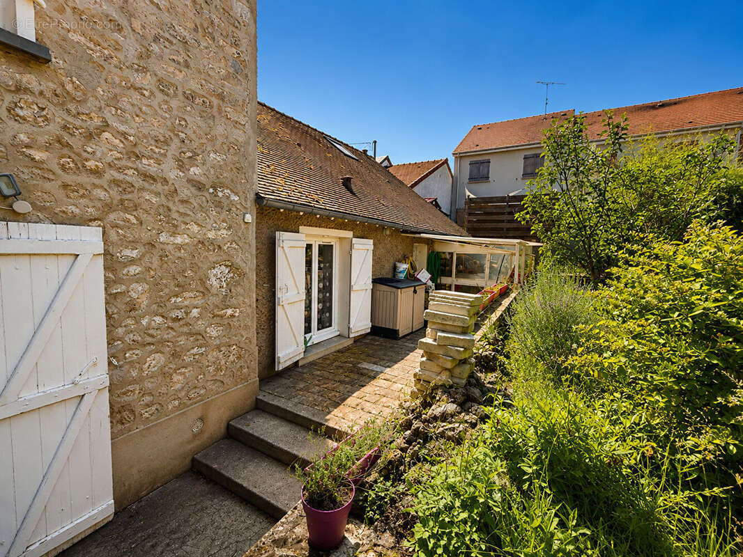 Maison 200m² à cerny - photo 10