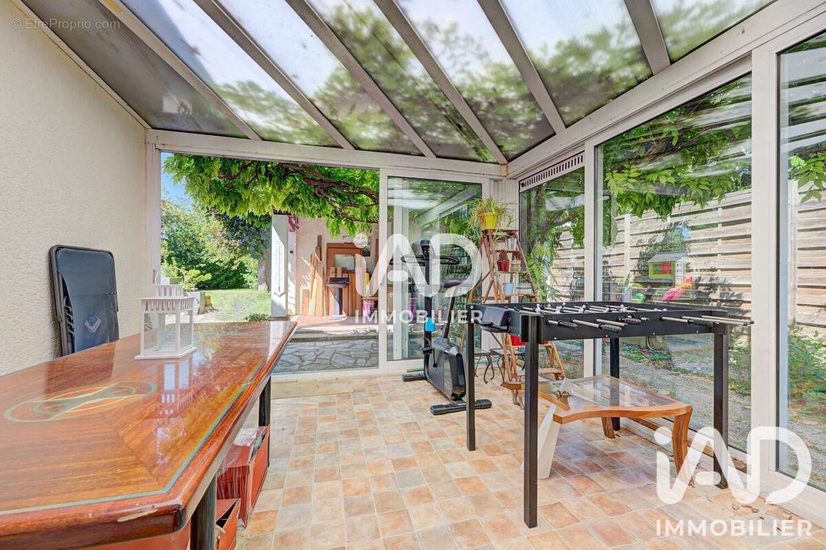 Maison 190 m² à Champigny-Sur-Marne  - photo 7
