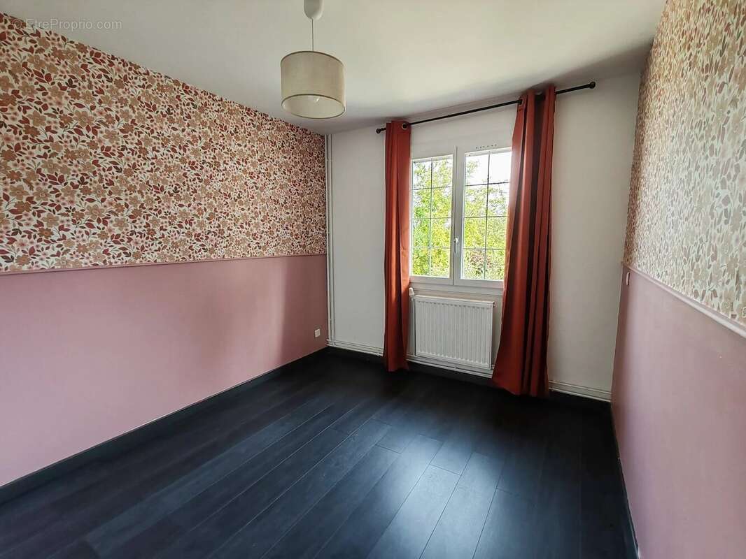 Maison à GOUZEAUCOURT