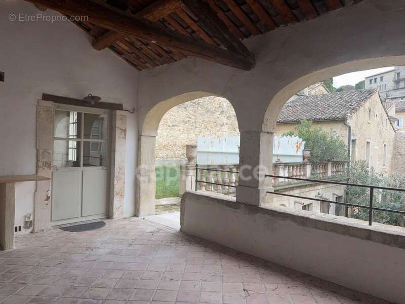 Appartement à BOLLENE