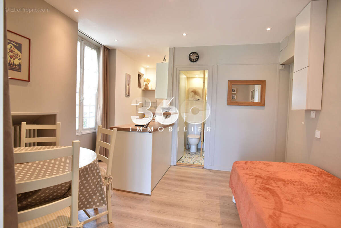 Appartement à AIX-LES-BAINS