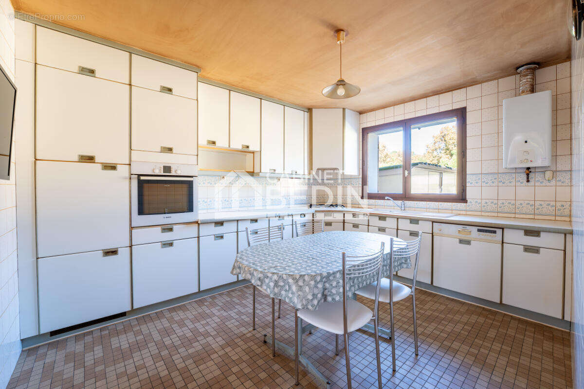 Maison à BLANQUEFORT