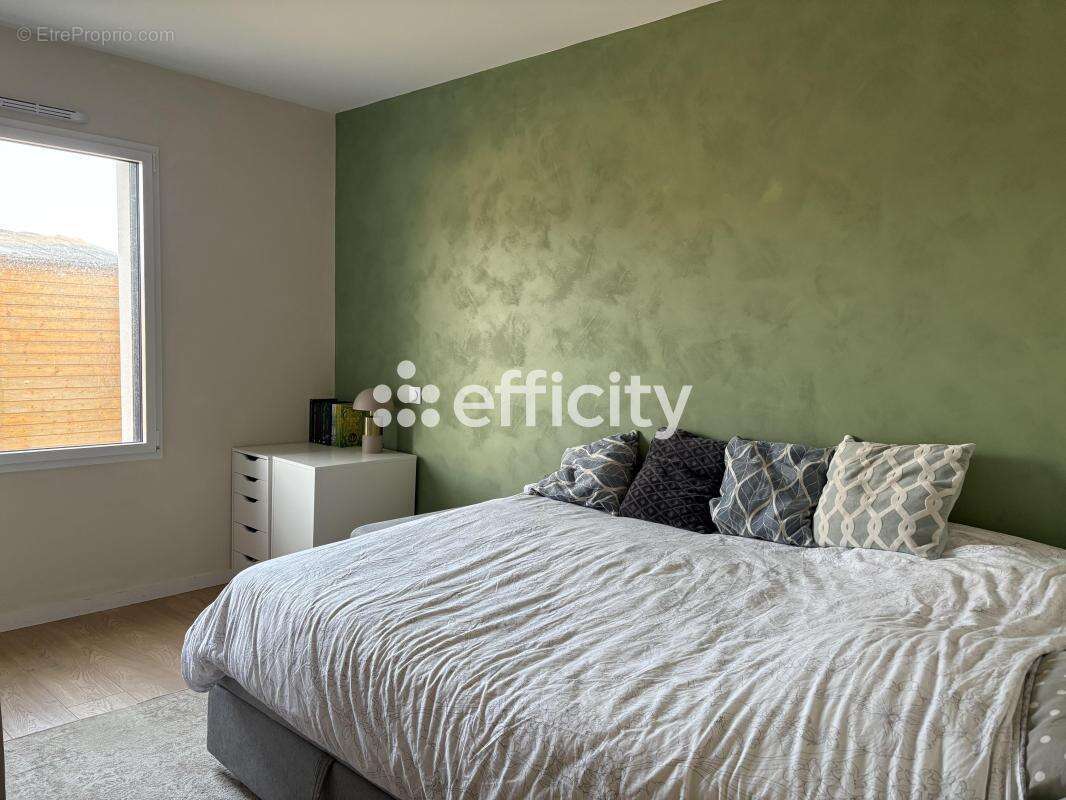 Maison 98 m² à Talmont-Saint-Hilaire  - photo 10