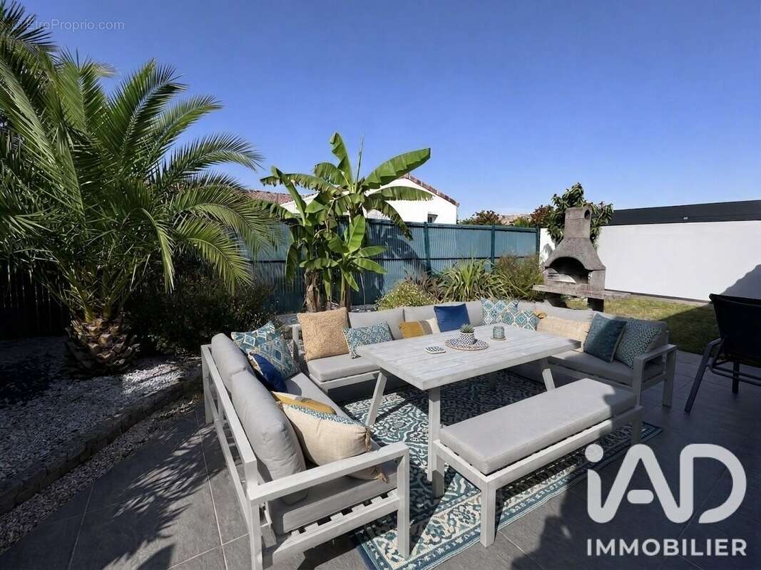 Photo 2 - Maison à MONTROY
