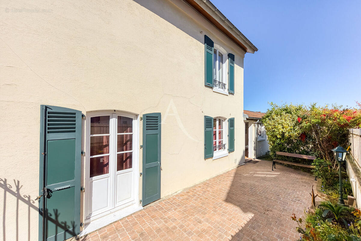 Maison à NOISIEL