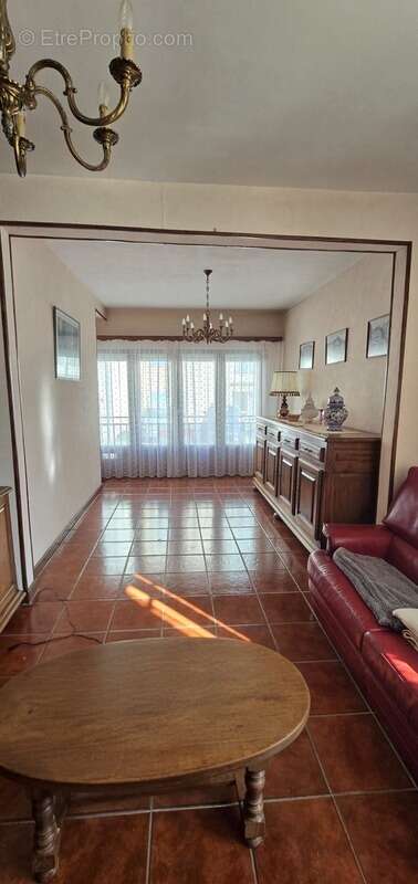 Maison à LE PALAIS-SUR-VIENNE