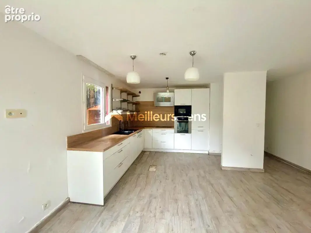 Appartement T4 de 81 m² au Mée-sur-Seine avec jardinet - photo 6