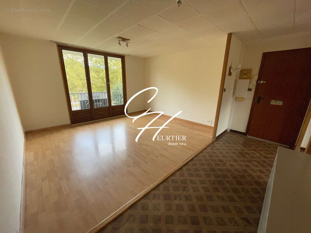 Appartement à ECHIROLLES