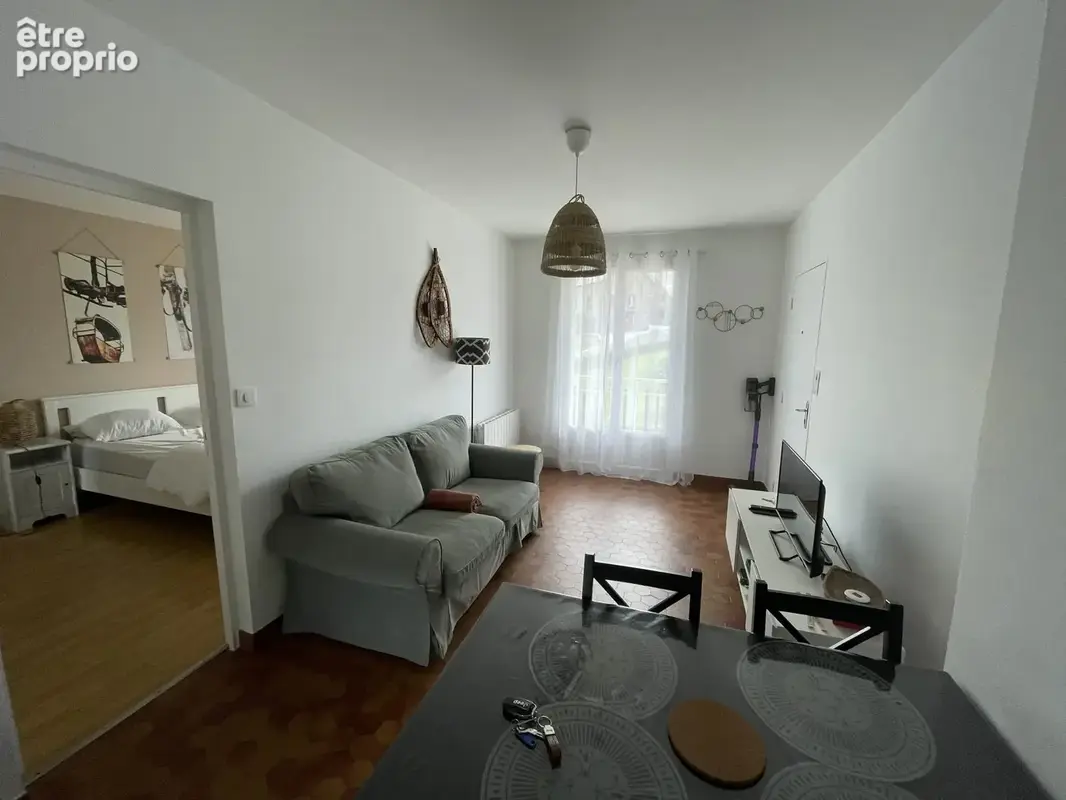 Appartement à BESSE-ET-SAINT-ANASTAISE