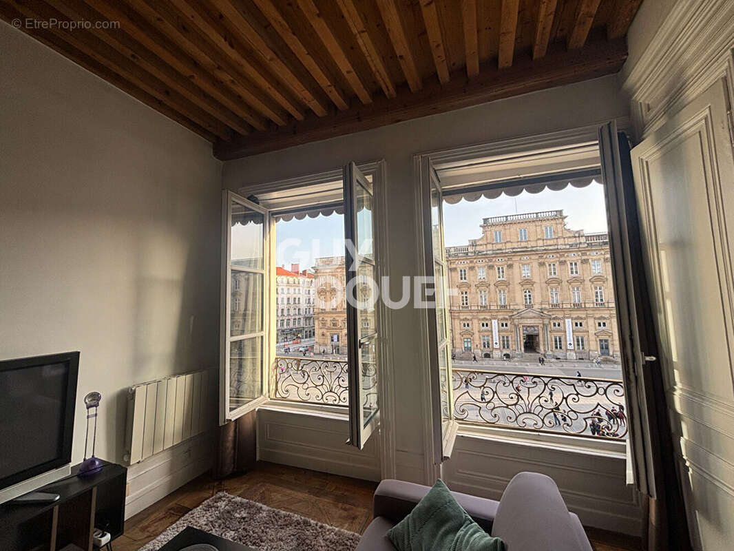 Appartement à LYON-1E