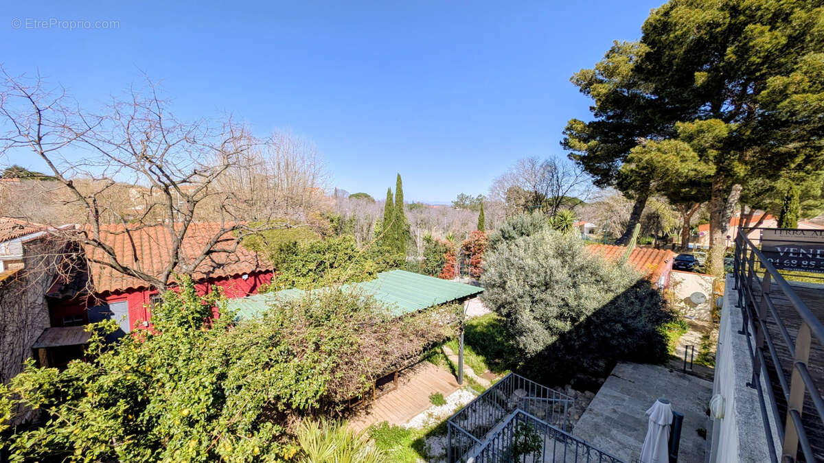 Maison à LAROQUE-DES-ALBERES