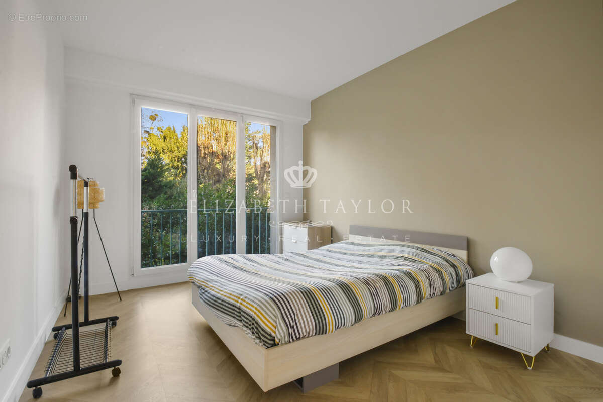 Appartement à LE VESINET