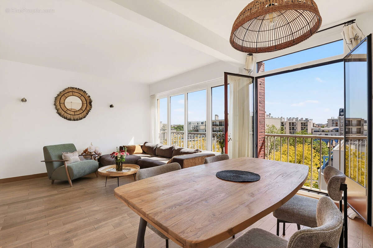 Appartement à COLOMBES