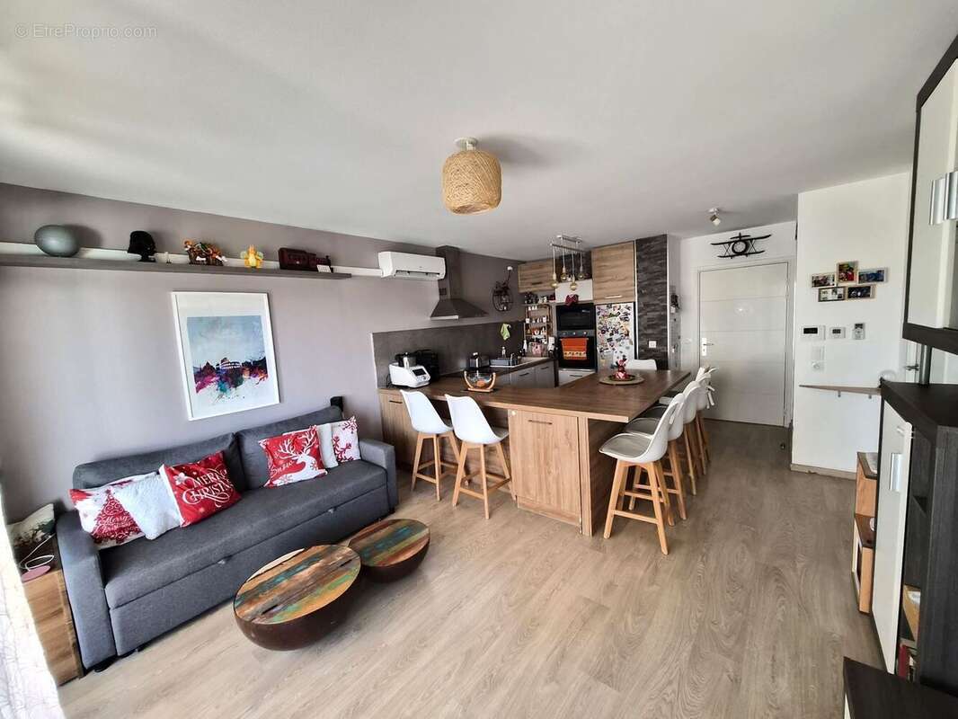 Appartement 59 m² à Marignane  - photo 2