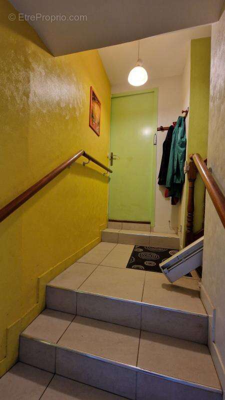 Maison à SAINT-JULIEN-DE-CONCELLES