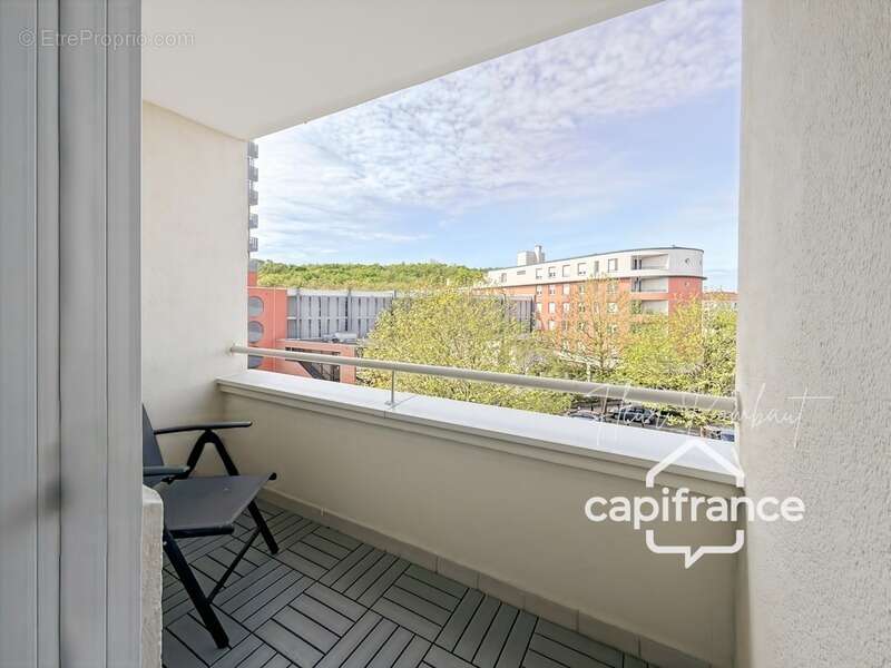 Appartement à ELANCOURT